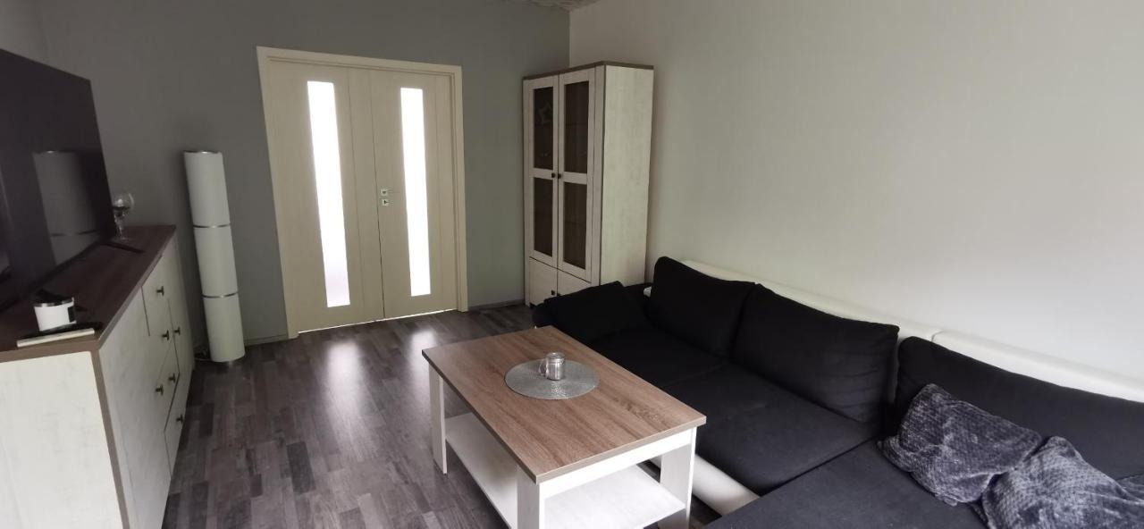 Prikopni Apartamento Cheb Exterior foto